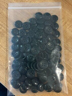 5/8" Black 4-hole Craft Buttons 100 pieces #25